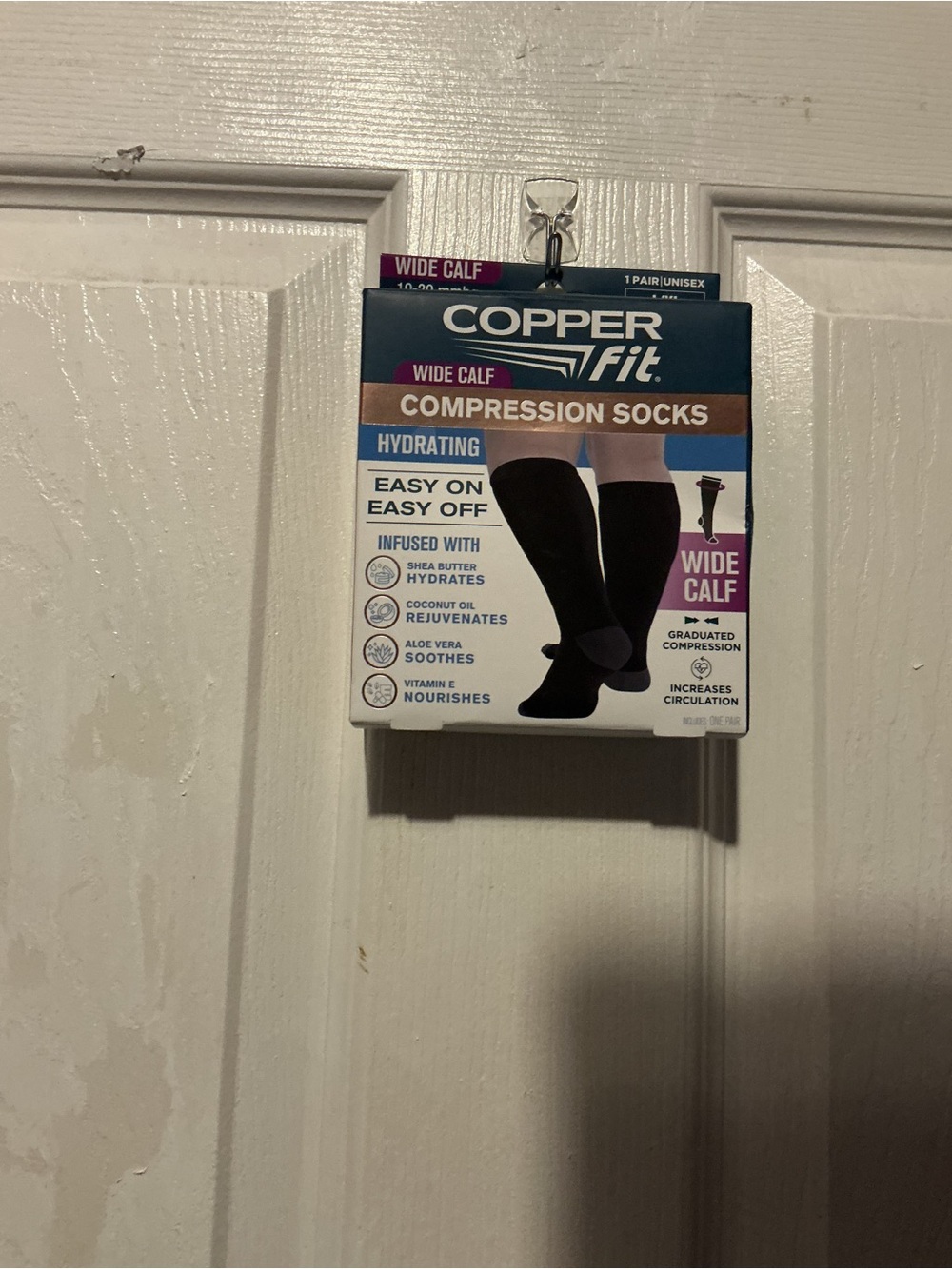 Wide Calf Hydrating Compression Socks - Black Size XL